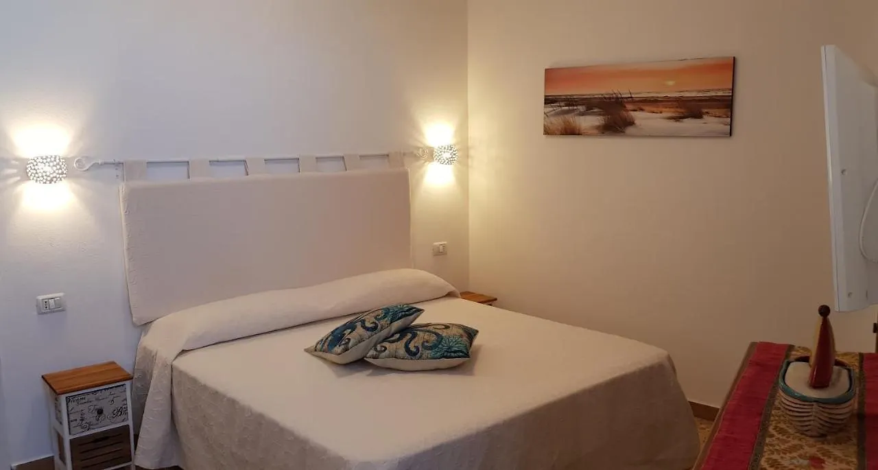 Ferienwohnung Campo Base La Maddalena  La Maddalena (Sassari)