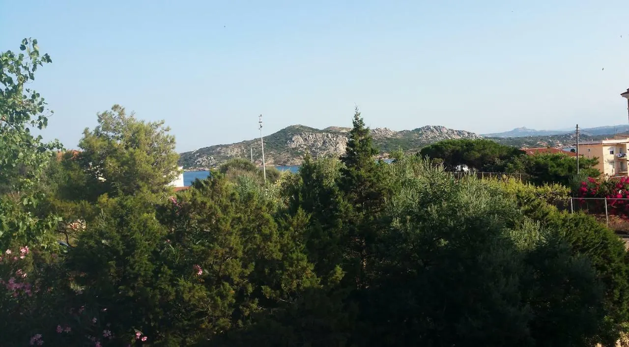 Campo Base Apartment La Maddalena